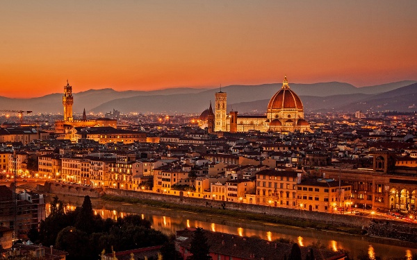 Atardecer en Florencia, Italia. (Imagen propiedad del portal Best Wallpaper)