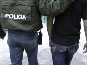 El adolescente conducido por la Policía.