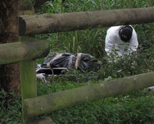 El cuerpo de Elizabeth fue hallado en zona boscosa, junto a una quebrada en la Loma de Los Bernal.