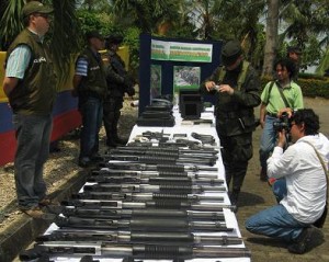 En la zona hay mucha Fuerza Pública, pero poca colaboración de la gente.