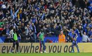 Delirio en el King Powier Stadium por una nueva victoria del Leicester. FOTO AFP