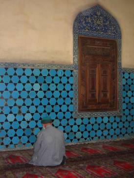 En la Mezquita Verde, Bursa, Turquía. En la Mezquita Verde, Bursa, Turquía.
