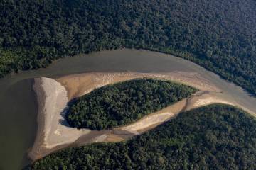 El reto de llevar los derechos de la naturaleza del dicho al hecho El reto de llevar los derechos de la naturaleza del dicho al hecho