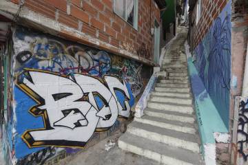 Grafiti tour de la comuna 13, en cuarentena Grafiti tour de la comuna 13, en cuarentena