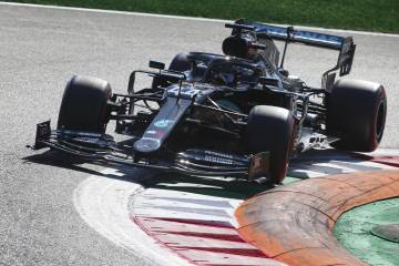 Lewis Hamilton logra la pole position en Gran Premio de Monza Lewis Hamilton logra la pole position en Gran Premio de Monza