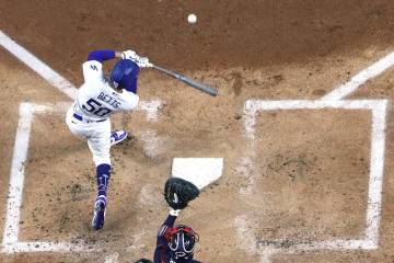 Dodgers y Rays inician la Serie Mundial de béisbol con fuerzas parejas Dodgers y Rays inician la Serie Mundial de béisbol con fuerzas parejas