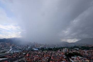 Siguen las fuertes lluvias en Medellín y el área metropolitana Siguen las fuertes lluvias en Medellín y el área metropolitana