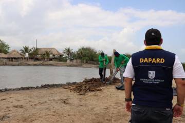 Dapard inició obras de mitigación en el volcán de lodo de Arboletes Dapard inició obras de mitigación en el volcán de lodo de Arboletes