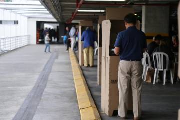 Reforma al Código Electoral llega al Congreso entre halagos y críticas Reforma al Código Electoral llega al Congreso entre halagos y críticas