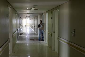Exempleados de la clínica de la 80 quieren regresar Exempleados de la clínica de la 80 quieren regresar