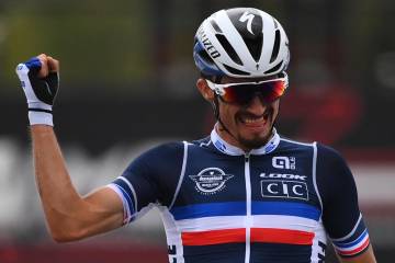Julian Alaphilippe se consagró campeón mundial en Italia y Rigoberto Urán fue puesto 24 Julian Alaphilippe se consagró campeón mundial en Italia y Rigoberto Urán fue puesto 24