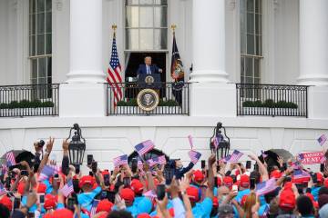 Presidente Donald Trump da discurso en la Casa Blanca, con público, después de tener covid-19 Presidente Donald Trump da discurso en la Casa Blanca, con público, después de tener covid-19
