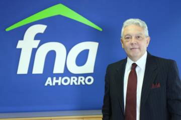 Por contratos del Fondo Nacional del Ahorro, a juicio expresidente Helmuth Barros Por contratos del Fondo Nacional del Ahorro, a juicio expresidente Helmuth Barros