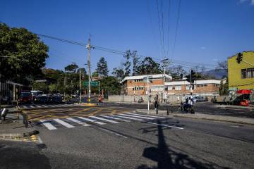 Cierre de la Calle Colombia por obras intercambio vial de la avenida 80 en Medellín Cierre de la Calle Colombia por obras intercambio vial de la avenida 80 en Medellín