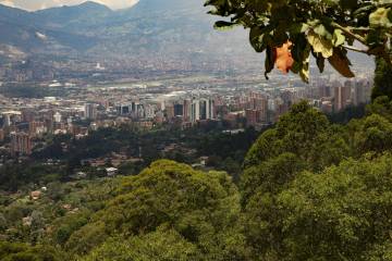 Calidad de aire en Medelín y el Valle de Aburrá presenta leve deterioro Calidad de aire en Medelín y el Valle de Aburrá presenta leve deterioro