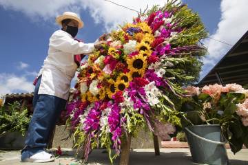 Feria de las Flores de Medellín 2020 llegará en caravanas móviles Feria de las Flores de Medellín 2020 llegará en caravanas móviles