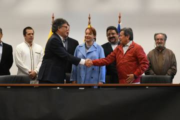 Cuba podría ser la sede de diálogos entre el Gobierno y el Eln Cuba podría ser la sede de diálogos entre el Gobierno y el Eln