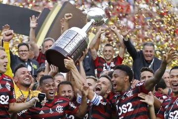 Flamengo se da un baño de masas en Rio de Janeiro Flamengo se da un baño de masas en Rio de Janeiro