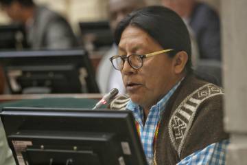Feliciano Valencia dice que fue víctima de un atentado en Cauca Feliciano Valencia dice que fue víctima de un atentado en Cauca