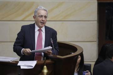 Álvaro Uribe será investigado por Corte Suprema de Justicia por compra de votos Álvaro Uribe será investigado por Corte Suprema de Justicia por compra de votos