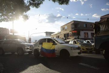 Convocan caravanas en apoyo al expresidente Álvaro Uribe en Medellín Convocan caravanas en apoyo al expresidente Álvaro Uribe en Medellín