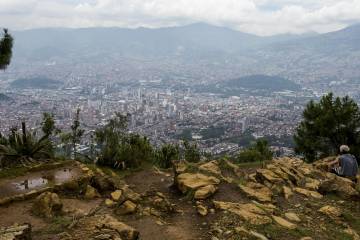 Medellín desde el Pan de Azúcar Medellín desde el Pan de Azúcar