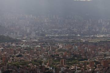 Episodio ambiental se esfumó sin causar daños Episodio ambiental se esfumó sin causar daños
