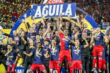 El Poderoso se coronó El Poderoso se coronó