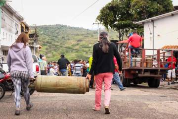 Venezuela dice que corredor humanitario en frontera está abierto para migrantes Venezuela dice que corredor humanitario en frontera está abierto para migrantes