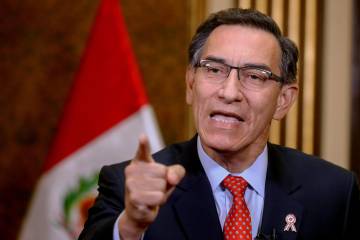 Presidente de Perú, en jaque por un cantante Presidente de Perú, en jaque por un cantante