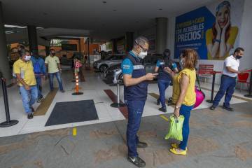 Día sin IVA, parte 2: filas digitales y calma en las tiendas físicas Día sin IVA, parte 2: filas digitales y calma en las tiendas físicas