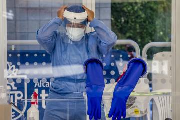 ¿Los médicos del país se forman en lo que se necesita? ¿Los médicos del país se forman en lo que se necesita?