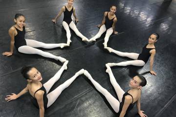 Bailarinas de ballet de Medellín que quieren viajar a España Bailarinas de ballet de Medellín que quieren viajar a España