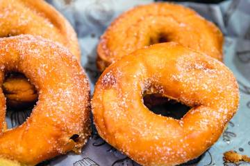 Estos son los reyes de la parva dulce Estos son los reyes de la parva dulce