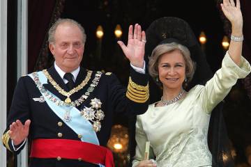Reacciones al exilio del rey emérito español, Juan Carlos I Reacciones al exilio del rey emérito español, Juan Carlos I