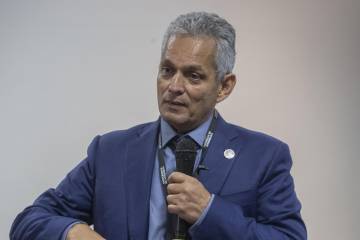 Reinaldo Rueda acepta rebaja de salario como seleccionador de Chile Reinaldo Rueda acepta rebaja de salario como seleccionador de Chile