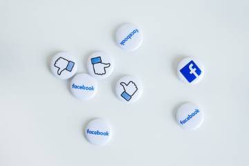 Unilever retira publicidad de redes sociales y Facebook reacciona Unilever retira publicidad de redes sociales y Facebook reacciona