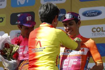 Así festejó Sergio Higuita el título en el Tour Colombia Así festejó Sergio Higuita el título en el Tour Colombia