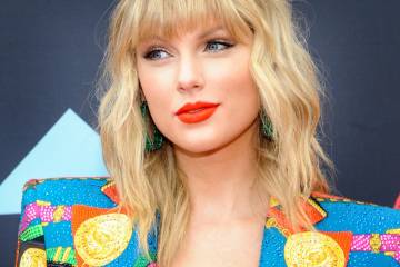 Taylor Swift lanza Folklore, su octavo álbum de estudio Taylor Swift lanza Folklore, su octavo álbum de estudio