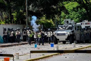 Represiones contra manifestantes de la oposición venezolana Represiones contra manifestantes de la oposición venezolana