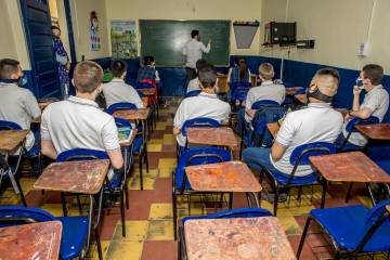 Protocolo de regreso a clases presenciales recomendado por Ministerio de Salud Protocolo de regreso a clases presenciales recomendado por Ministerio de Salud