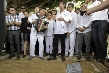 Entierro del cantante Martín Elías Entierro del cantante Martín Elías