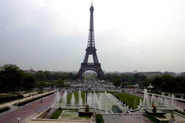 En Francia, amenaza de bomba en la torre Eiffel En Francia, amenaza de bomba en la torre Eiffel