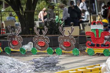 Alumbrados de Navidad ya se instalan en Envigado Alumbrados de Navidad ya se instalan en Envigado