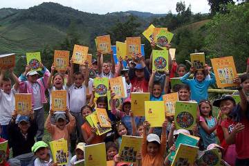 Esa misión de acompañar la educación en sitios lejanos Esa misión de acompañar la educación en sitios lejanos