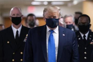 Donald Trump cede y cancela su ansiada convención republicana debido a la pandemia Donald Trump cede y cancela su ansiada convención republicana debido a la pandemia