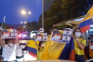 Convocan caravanas en apoyo al expresidente Álvaro Uribe en Medellín Convocan caravanas en apoyo al expresidente Álvaro Uribe en Medellín