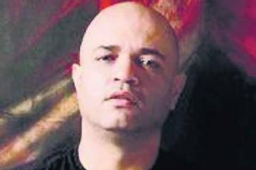 Santiago, en el camino de ser un artista Santiago, en el camino de ser un artista