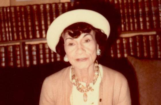 Coco Chanel en 1970. Coco Chanel en 1970.
