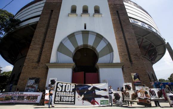 El alcalde de Medellín, en revés populista arremete contra la cultura taurina El alcalde de Medellín, en revés populista arremete contra la cultura taurina